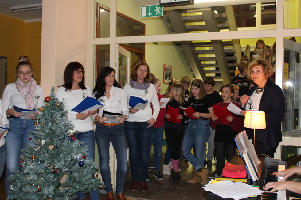 Benefizkonzert mit Adventsmarkt
