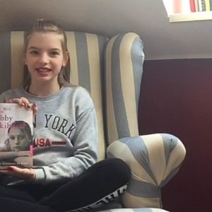 Lea vertritt uns beim Vorlesewettbewerb im Landkreis