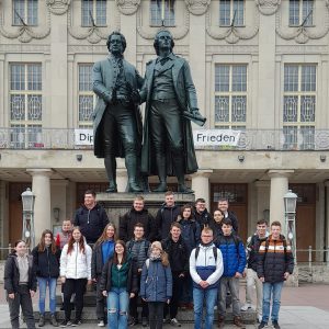 10b wandelt auf Schillers Spuren