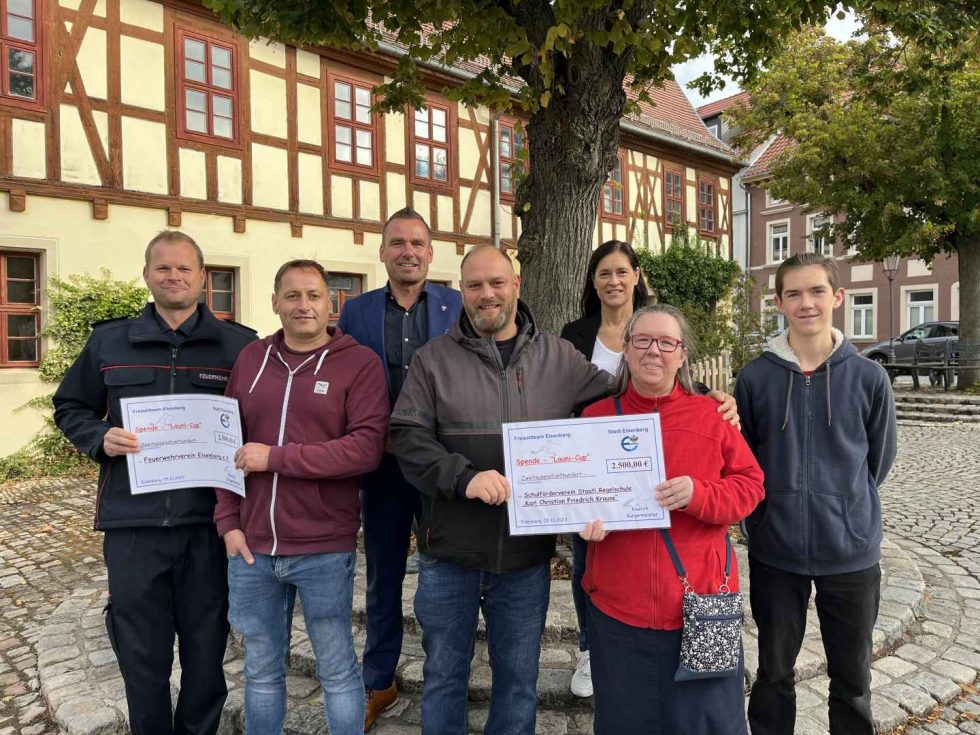 2.500 Euro Spenden an Schulförderverein